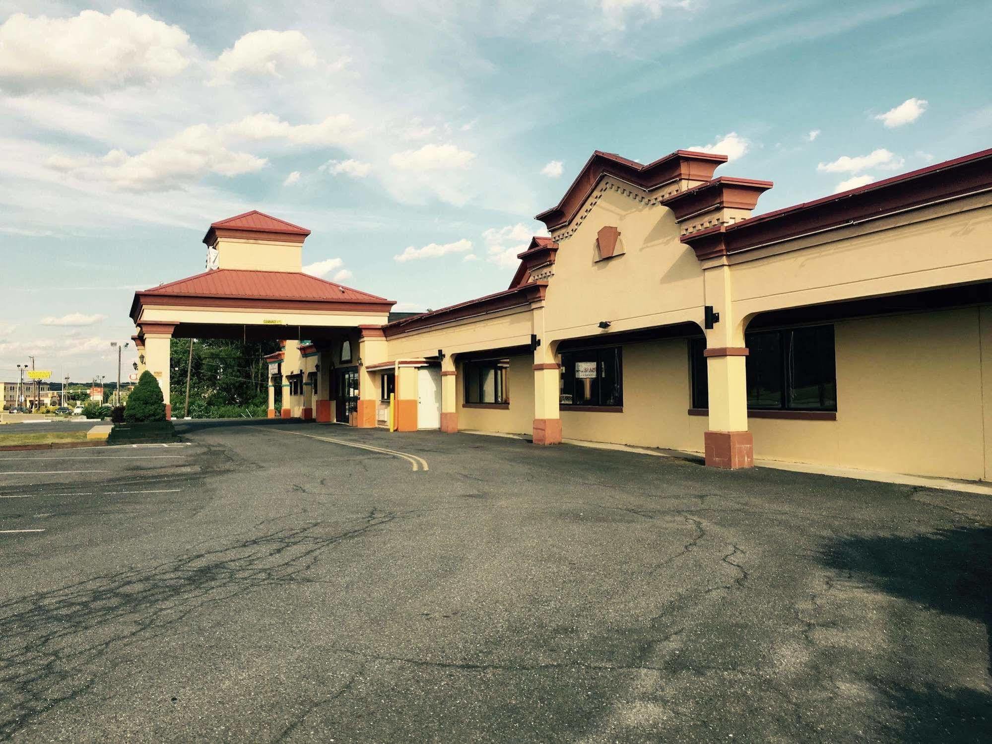 钻石卡莱尔酒店 外观 照片